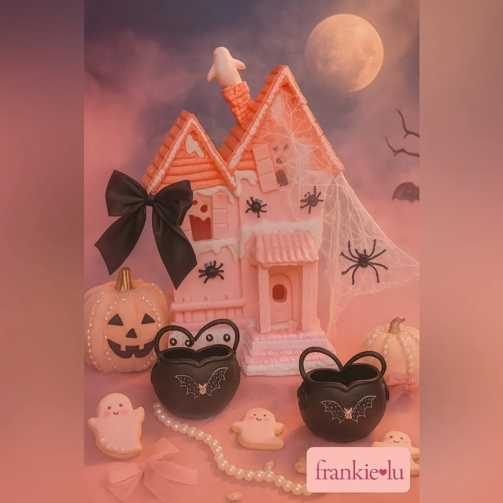 Halloween Haunted Light-Up Pink Gingerbread Ghost House Candy Decor 13.5” NWT
